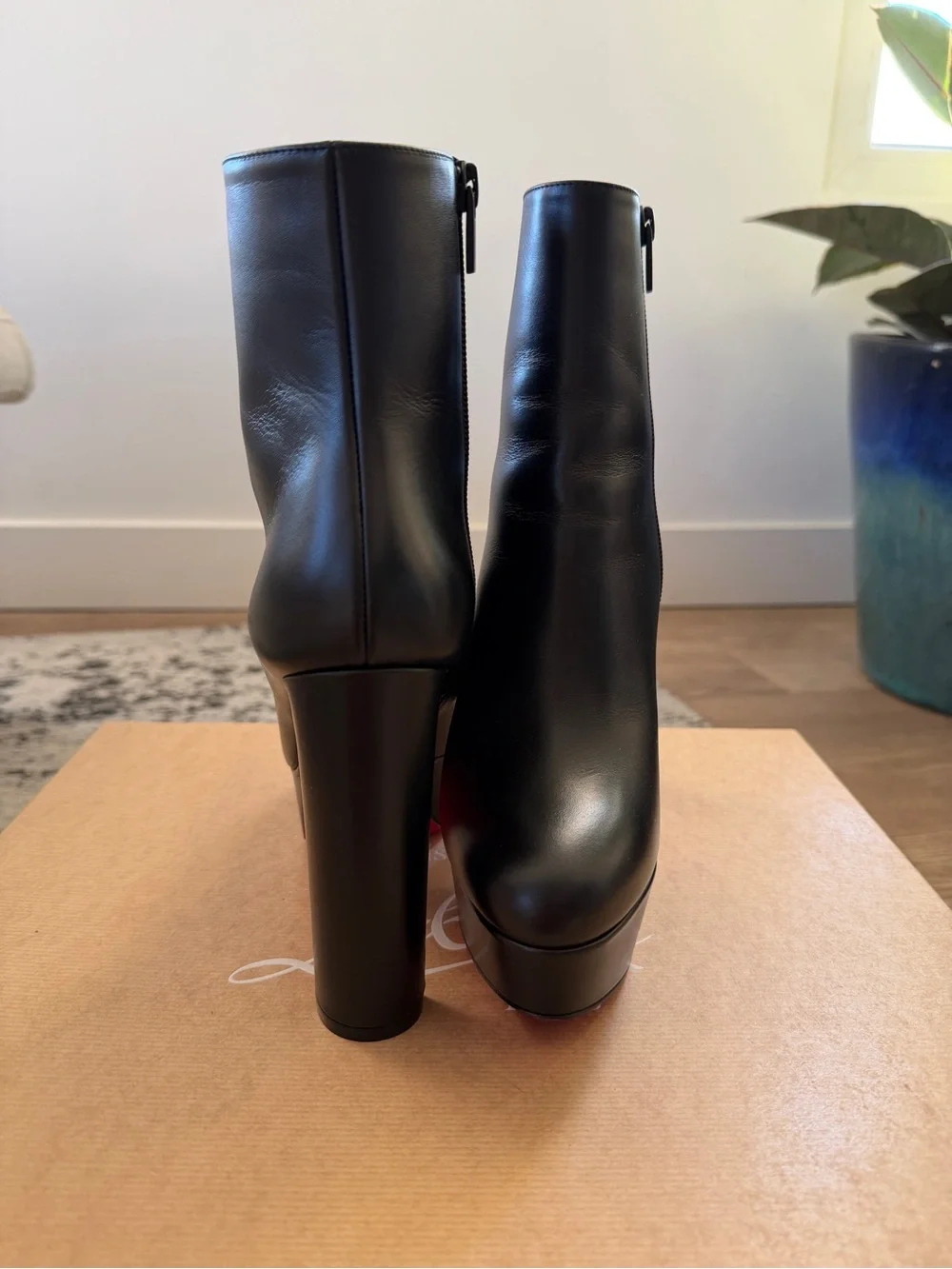 (OPEN TO OFFERS) Christian Louboutin Loo Booty Platforms